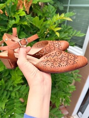 PIKOLINOS ELBA MARY JANE size 39 pls see chart for sizing